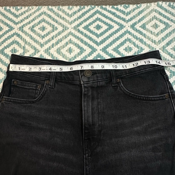 Urban Outfitters BDG black jean shorts - Picture 5 of 7